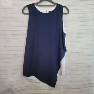 WHITE HOUSE BLACK MARKET NAVY & WHITE SLEEVELESS OVERLAY SHELL, SZ MEDIUM